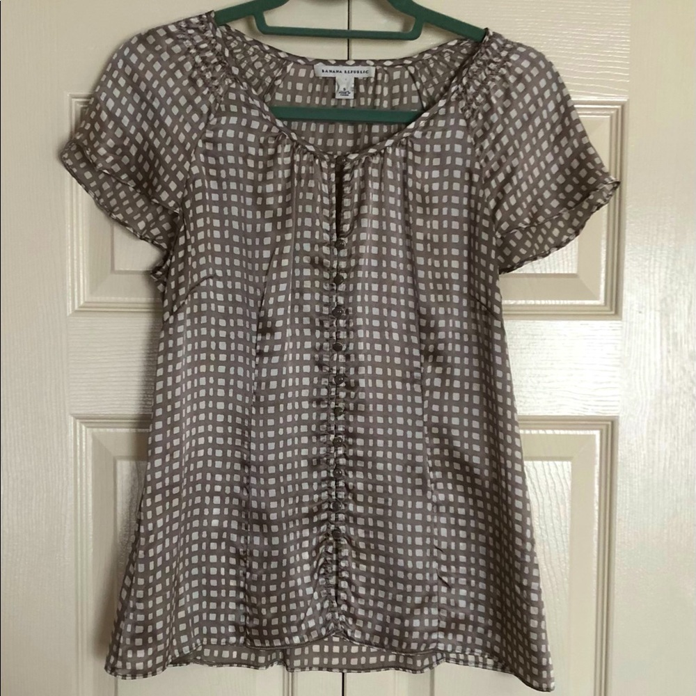 Banana Republic 100% Silk Blouse, Small